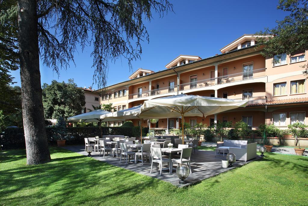 Hotel Villa Delle Rose Pescia Bagian luar foto