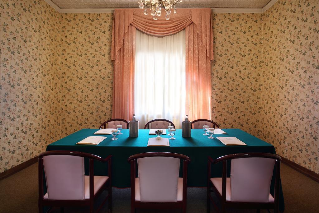 Hotel Villa Delle Rose Pescia Bagian luar foto